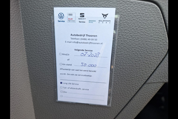 Volkswagen Transporter 2.0 TDI L2H1 30 DC Bulli Automaat | NL-Auto | Trekhaak | Blindspot | Park Assist | Airbag-Pack |
