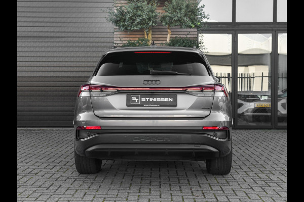 Audi Q4 e-tron 50 quattro S-Line 77 kWh Leren Bekleding Panoramadak ACC Matrix 21 inch Velgen