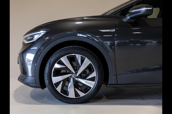 Volkswagen ID.4 Family 77 kWh / 204pk / Panorama dak / Trekhaak / Stoel en stuur verwarming /