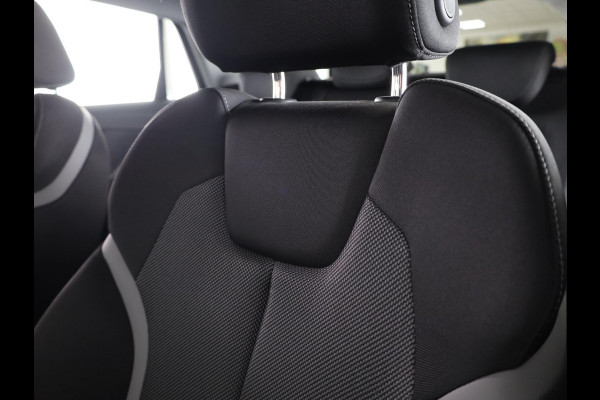 Audi Q2 35 TFSI Advanced edition 150 pk S-tronic | Navigatie | Parkeersensoren achter | Adaptieve cruise control | Autom. airco | Apple Carplay/Android Auto |