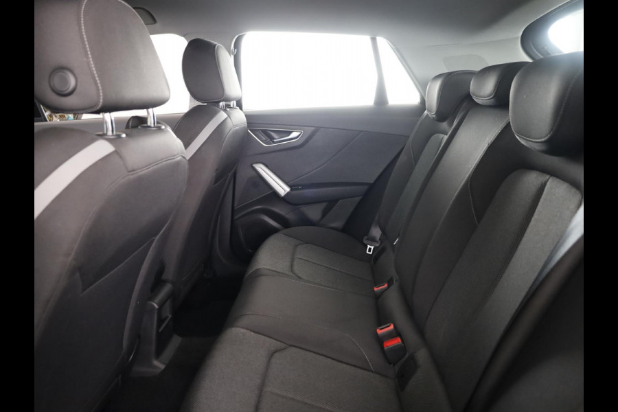 Audi Q2 35 TFSI Advanced edition 150 pk S-tronic | Navigatie | Parkeersensoren achter | Adaptieve cruise control | Autom. airco | Apple Carplay/Android Auto |