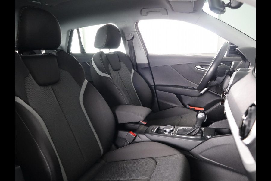 Audi Q2 35 TFSI Advanced edition 150 pk S-tronic | Navigatie | Parkeersensoren achter | Adaptieve cruise control | Autom. airco | Apple Carplay/Android Auto |