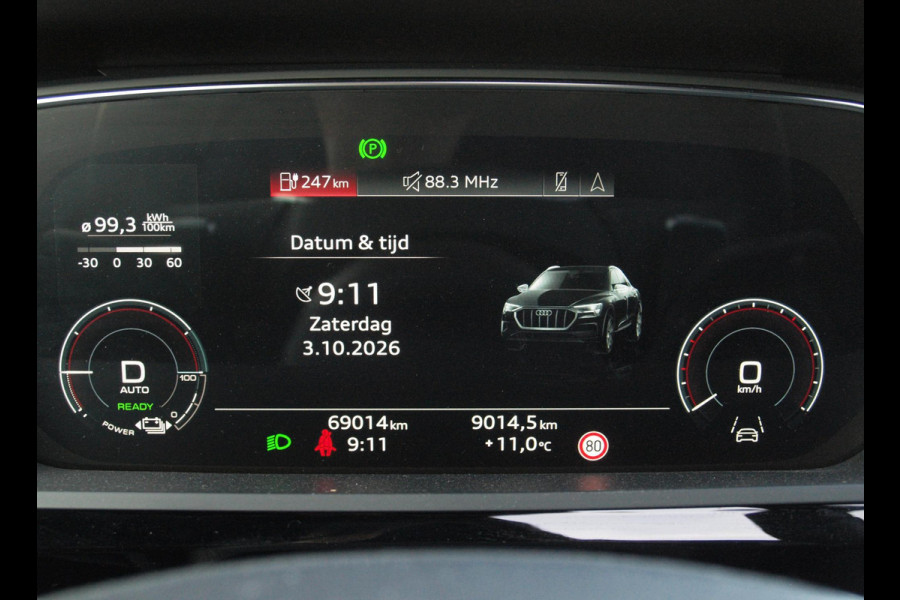Audi e-tron Sportback 55 quattro S edition 95 kWh | Panoramadak | 360 Camera | Dubbele Laadpoort | Apple Carplay | ACC | NL-auto |