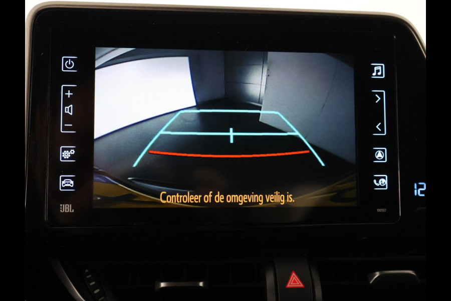 Toyota C-HR 1.8 Hybrid Style | Stuur- & Stoelverwarming | JBL Audio | Parkeersensoren Voor & Achter | Navigatie |