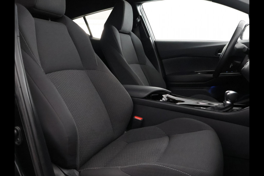 Toyota C-HR 1.8 Hybrid Style | Stuur- & Stoelverwarming | JBL Audio | Parkeersensoren Voor & Achter | Navigatie |