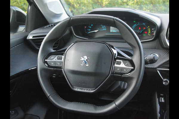 Peugeot e-208 EV 50 kWh | SOH 92% | Apple Carplay | Parkeersensoren | Navi | Cruise Control | NL-Auto |