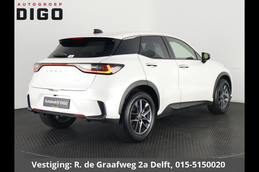 Lexus LBX 1.5 Business Line 2WD