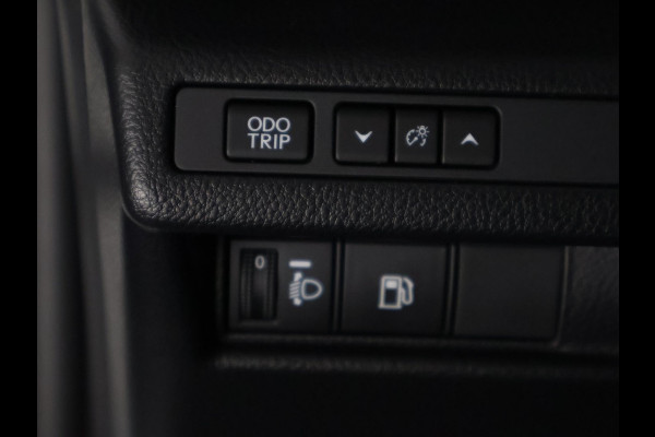 Lexus LBX 1.5 Business Line 2WD