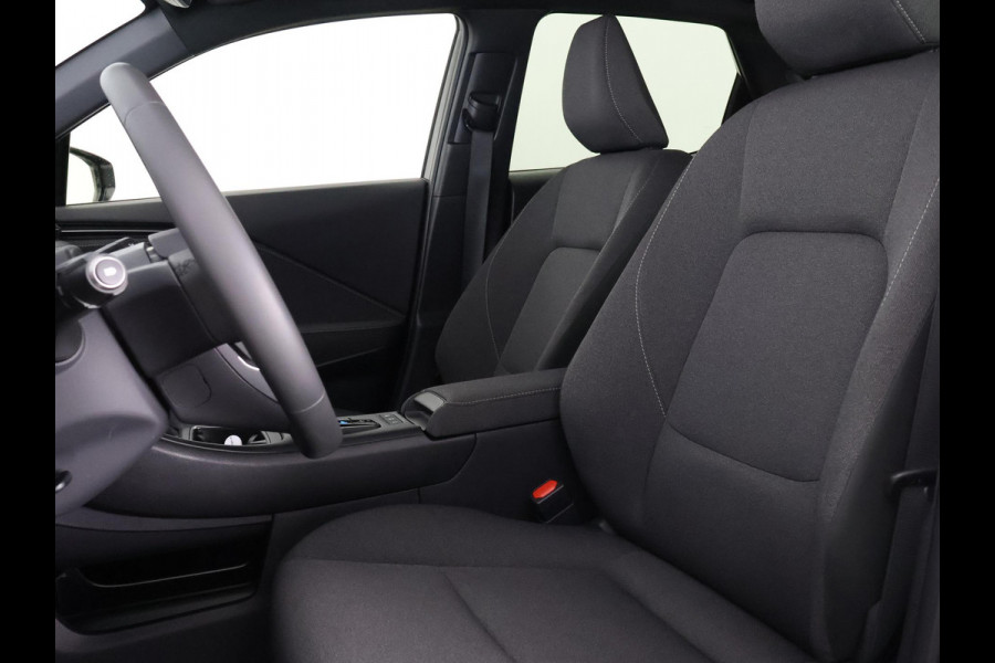Lexus LBX 1.5 Business Line 2WD