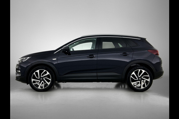 Opel Grandland X 1.2 Turbo Innovation / Airco / Navi / Cruise-ctr. / Apple Car Play - Android / Privacy Glass / Apk 09-2027