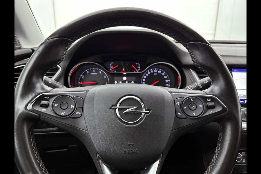 Opel Grandland X 1.2 Turbo Innovation / Airco / Navi / Cruise-ctr. / Apple Car Play - Android / Privacy Glass / Apk 09-2027