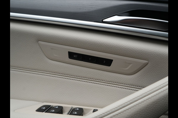 BMW 5 Serie Touring 530e M Sport PHEV 293pk Dealer O.H. | Active Steering | Trekhaak Af Fabriek | Panodak | Head Up | Adaptive Cruise | Adaptief Onderstel | Camera | Laser LED | Lederen Comfortstoelen Memory & Verwarmd | Sfeerverlichting | Blis |  Plug In Hybrid |