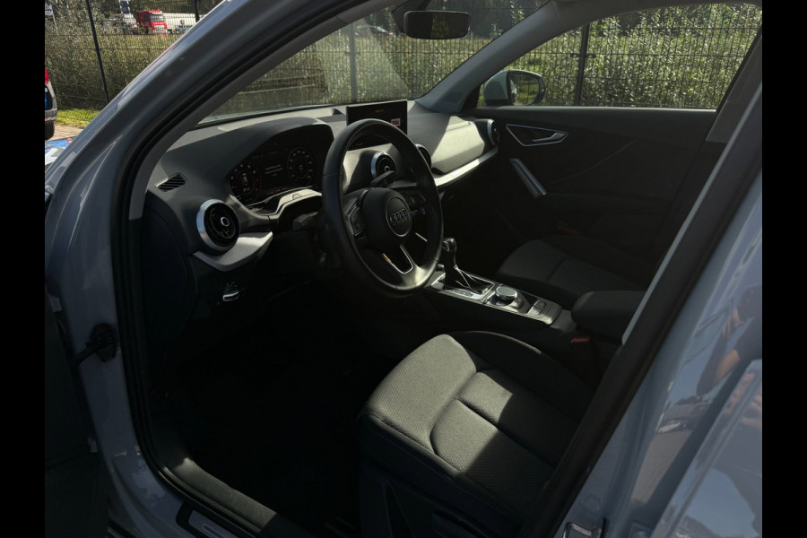 Audi Q2 35 TFSI Advanced edition | PDC | Carplay | NAVI | Bluetooth |