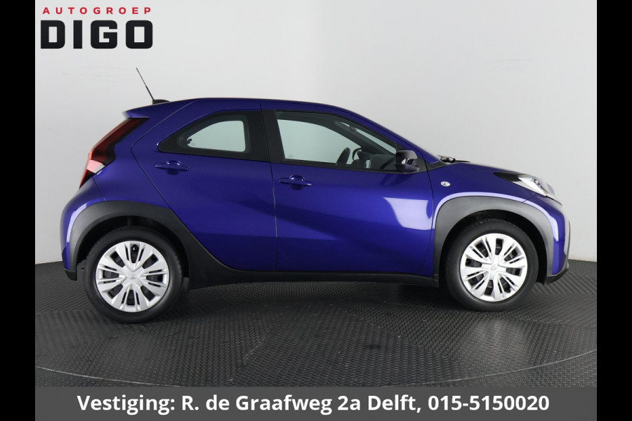 Toyota Aygo X 1.0 VVT-i MT Play |  Apple Carplay & AndroidAUTO | Adaptieve Cruise Control | Camera |