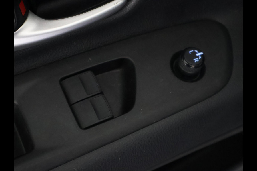 Toyota Aygo X 1.0 VVT-i MT Play |  Apple Carplay & AndroidAUTO | Adaptieve Cruise Control | Camera |