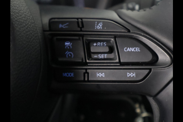 Toyota Aygo X 1.0 VVT-i MT Play |  Apple Carplay & AndroidAUTO | Adaptieve Cruise Control | Camera |