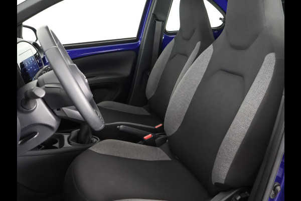 Toyota Aygo X 1.0 VVT-i MT Play |  Apple Carplay & AndroidAUTO | Adaptieve Cruise Control | Camera |