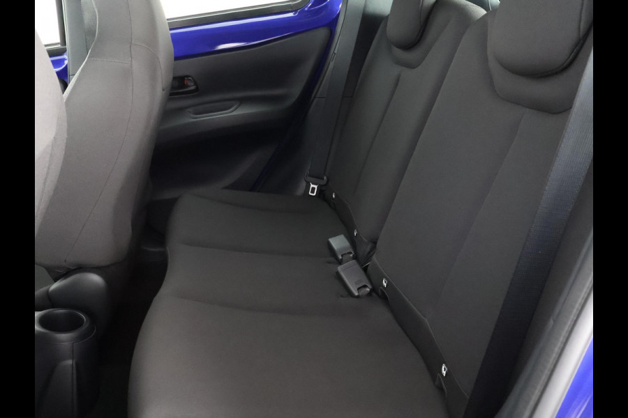 Toyota Aygo X 1.0 VVT-i MT Play |  Apple Carplay & AndroidAUTO | Adaptieve Cruise Control | Camera |