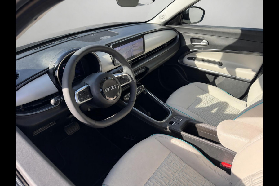 Fiat 600E La Prima 54 kWh | Lederen bekleding | Elektrische achterklep | Prijs is rijklaar