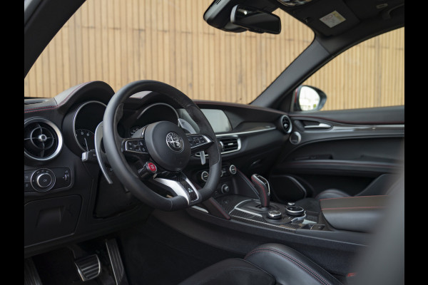 Alfa Romeo Stelvio 2.9 V6 AWD Quadrifoglio | Pano-dak | Harman/Kardon