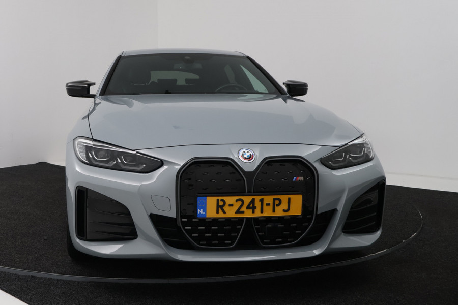 BMW i4 M50 High Executive 84 kWh (STOELVERWARMING, H/K AUDIO, ELEKTR STOELEN, CAMERA)