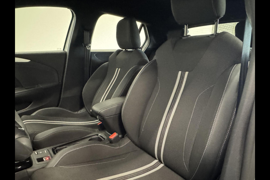 Opel Corsa 1.2 Turbo Hybrid GS Navigatie Apple Carplay/Android Auto Camera Parkeersensoren Cruise Control Dodehoek assistent Airco Lichtmetalen velgen Virtual Cockpit Getinte ramen
