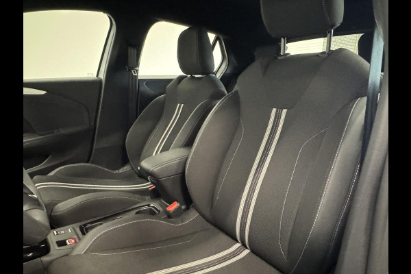Opel Corsa 1.2 Turbo Hybrid GS Navigatie Apple Carplay/Android Auto Camera Parkeersensoren Cruise Control Dodehoek assistent Airco Lichtmetalen velgen Virtual Cockpit Getinte ramen