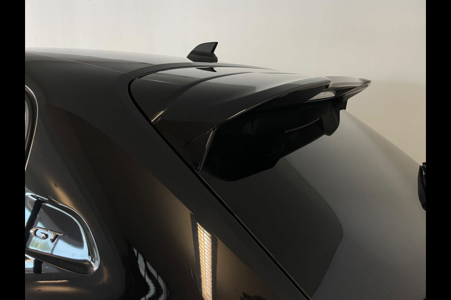Peugeot 208 1.2 PureTech GT Pack AUTOMAAT AIRCO CLIMA NAVI CRUISE STOELVERW KEYLESS APPLE CARPLAY PRIVACYGLAS 1E EIG NIEUWSTAAT