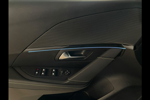 Peugeot 208 1.2 PureTech GT Pack AUTOMAAT AIRCO CLIMA NAVI CRUISE STOELVERW KEYLESS APPLE CARPLAY PRIVACYGLAS 1E EIG NIEUWSTAAT