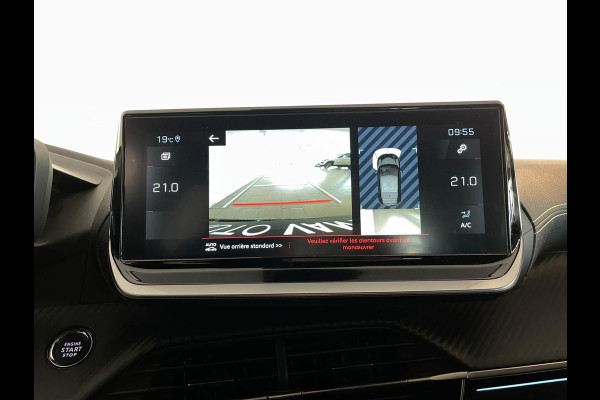 Peugeot 208 1.2 PureTech GT Pack AUTOMAAT AIRCO CLIMA NAVI CRUISE STOELVERW KEYLESS APPLE CARPLAY PRIVACYGLAS 1E EIG NIEUWSTAAT