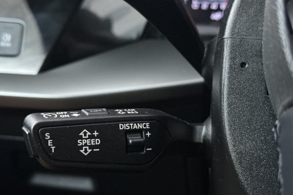 Audi A3 Sportback 40 TFSI e Edition (TREKHAAK, STOELVERWARMING, CAMERA, DIGITALE COCKPIT)