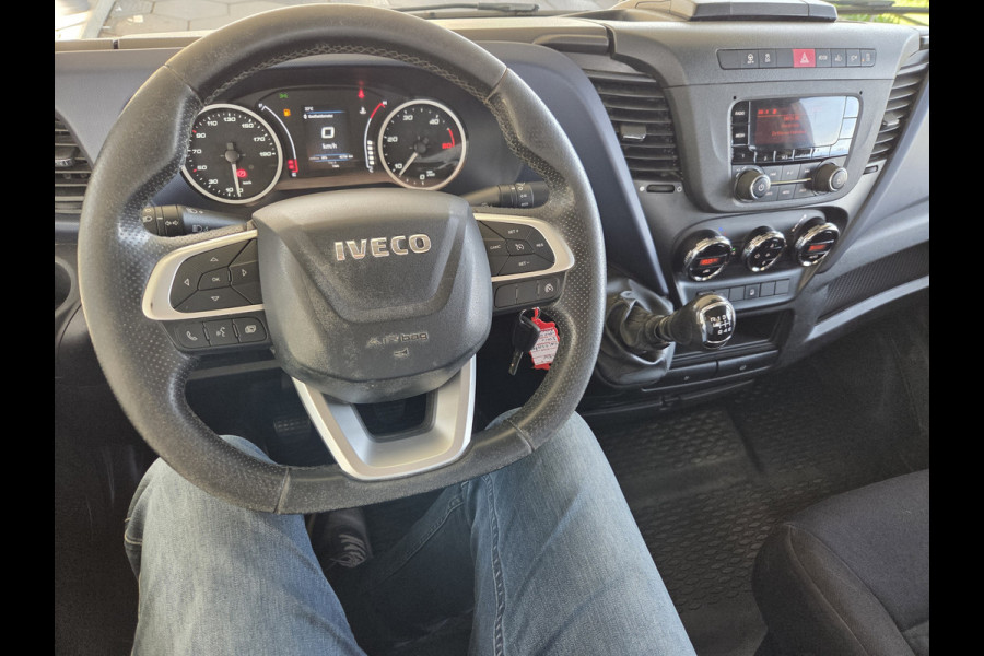 Iveco Daily 35S14 Pick-Up / Open Laadbak 4.39 lang Airco Cruisecontrol Trekhaak 3500 Kg