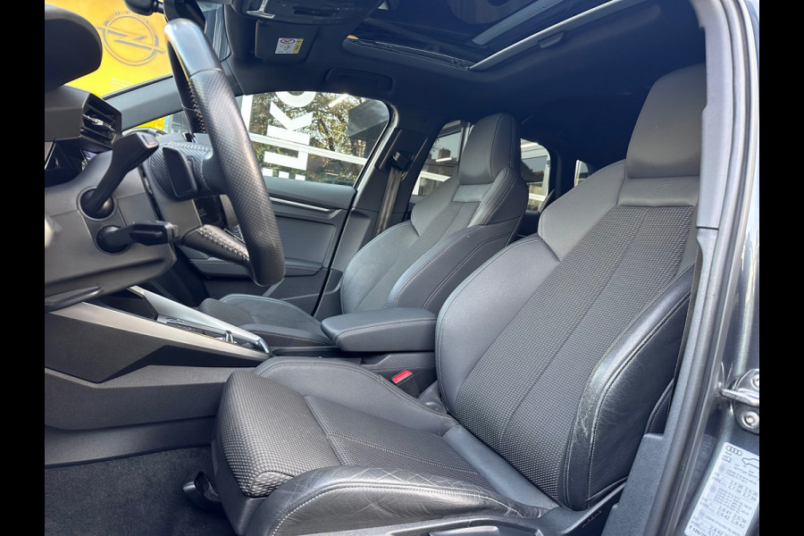 Audi A3 Sportback 35 TDI edition one / 2X S-LINE / PANO / VIRTUAL / CRUISE / LANE