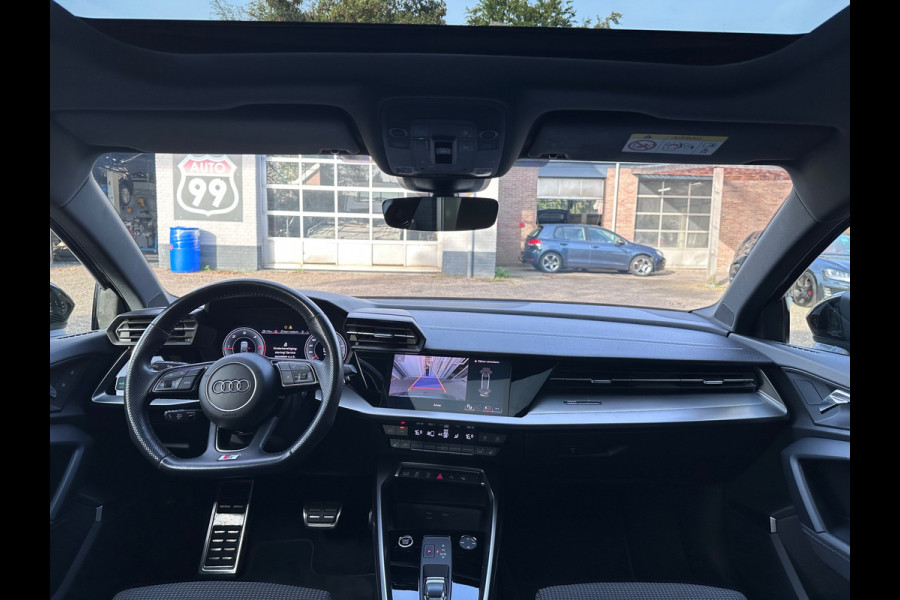 Audi A3 Sportback 35 TDI edition one / 2X S-LINE / PANO / VIRTUAL / CRUISE / LANE