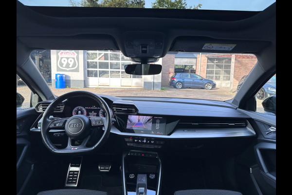 Audi A3 Sportback 35 TDI edition one / 2X S-LINE / PANO / VIRTUAL / CRUISE / LANE
