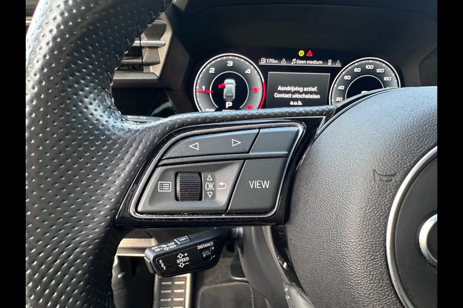 Audi A3 Sportback 35 TDI edition one / 2X S-LINE / PANO / VIRTUAL / CRUISE / LANE