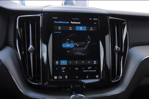 Volvo XC60 T6 350pk Automaat Plug-in AWD Ultra Black Edition Luchtvering/ Bowers & Wilkins/ Leder dashboard/ Adaptive cruise control/ Google infotainment/ 360Camera/ Keyless entry/