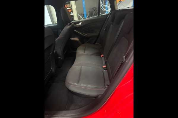 Ford FOCUS Wagon 1.0 EcoBoost Hybrid ST Line Business Navi | Clima | Pano | Camera