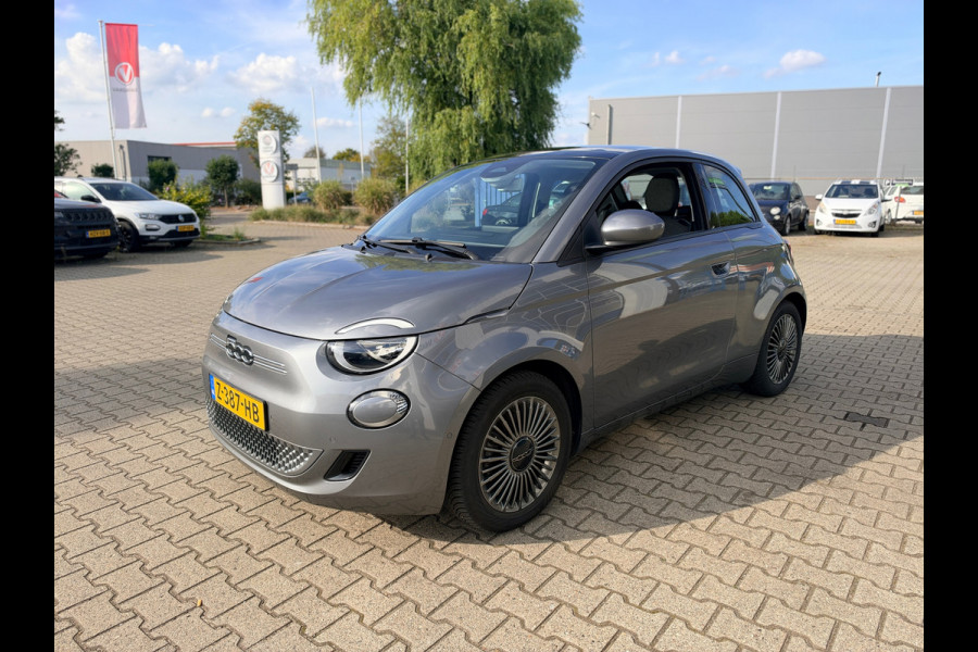 Fiat 500 Icon 42 kWh SCHUIF KANTELDAK, PDC V+A (RIJKLAAR V+A)