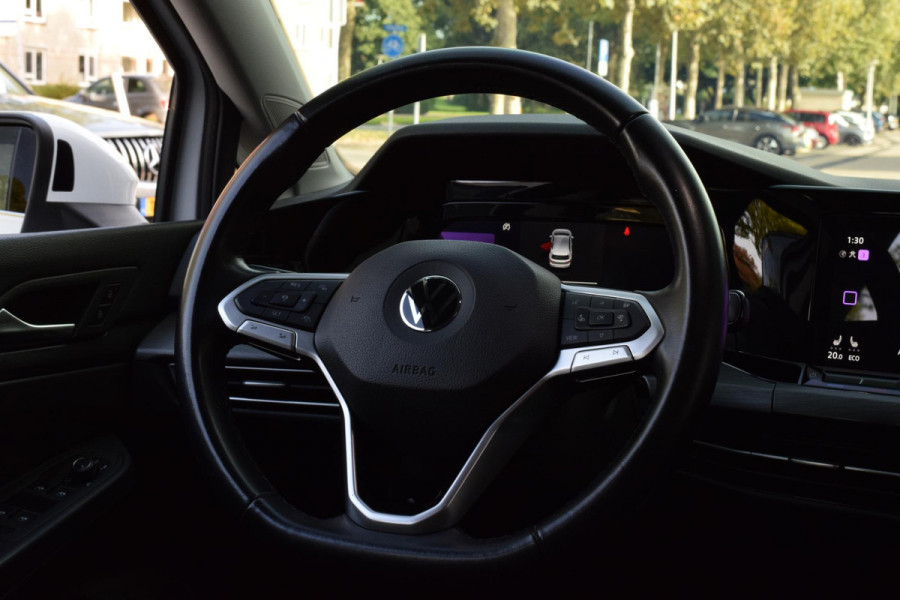 Volkswagen Golf 1.4 eHybrid|Cam.|Carplay|ACC|Stuur+stoelver.|Trekh