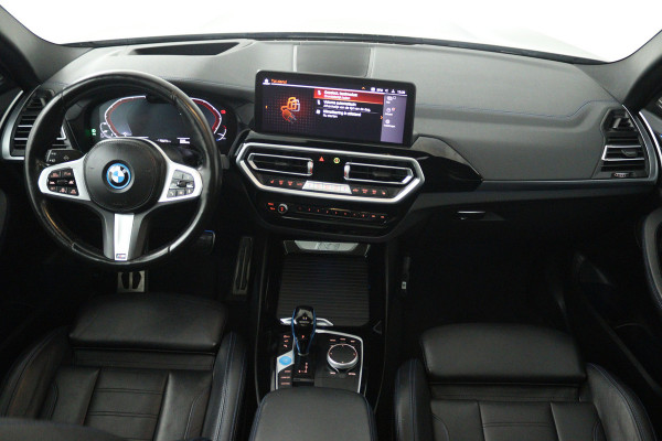 BMW iX3 High Executive 80 kWh (SOH 98%, PANORAMADAK, TREKHAAK, CRUISE CONTROL ADAPTIEF, CAMERA, STOELVERWARMING)