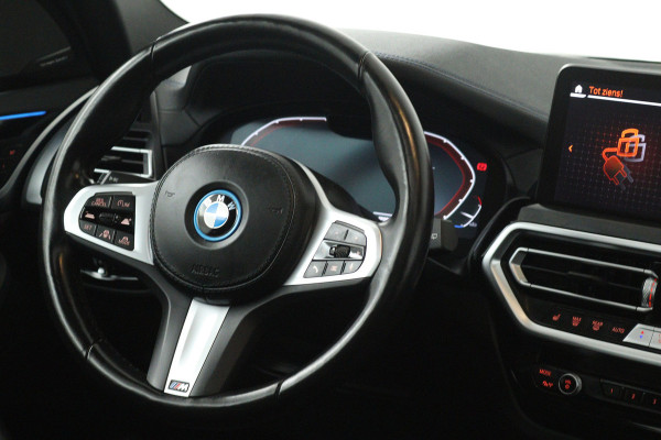 BMW iX3 High Executive 80 kWh (SOH 98%, PANORAMADAK, TREKHAAK, CRUISE CONTROL ADAPTIEF, CAMERA, STOELVERWARMING)