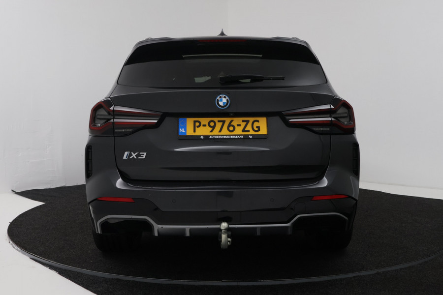 BMW iX3 High Executive 80 kWh (SOH 98%, PANORAMADAK, TREKHAAK, CRUISE CONTROL ADAPTIEF, CAMERA, STOELVERWARMING)