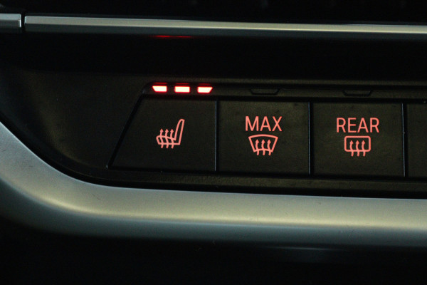 BMW iX3 High Executive 80 kWh (SOH 98%, PANORAMADAK, TREKHAAK, CRUISE CONTROL ADAPTIEF, CAMERA, STOELVERWARMING)