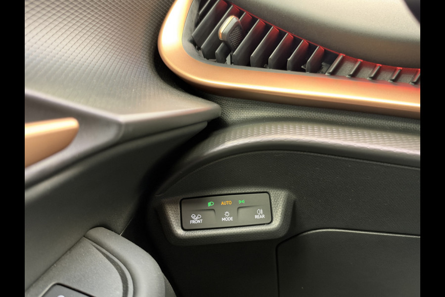 CUPRA Tavascan Essential 82 kWh ACC PDC Camera