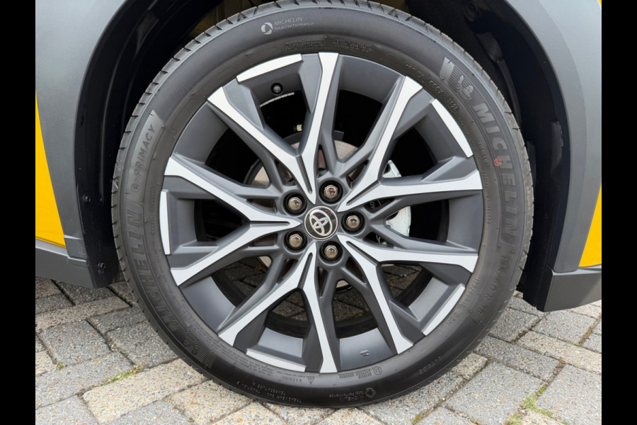 Toyota Aygo X Hybrid 115 GR Sport, Nieuw en direct leverbaar!