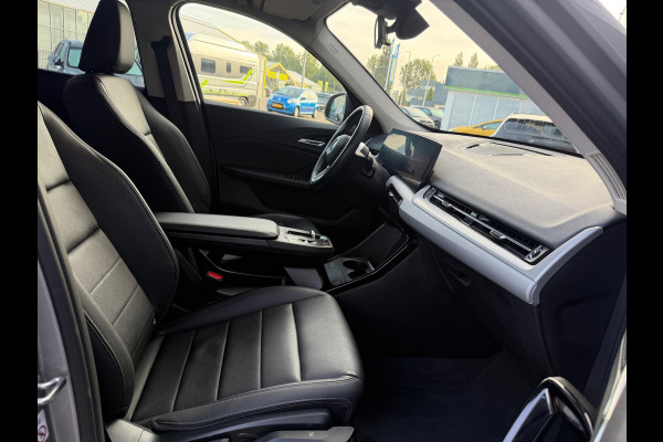 BMW X1 SDrive18i 136PK Aut. | Camera | Carplay | 19" M-Sport | Dealer Ond.