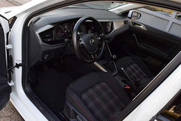 Volkswagen Polo 1.0 TSI|18"|GTI int.|Stoelverw.|ACC|Cam.|Carplay