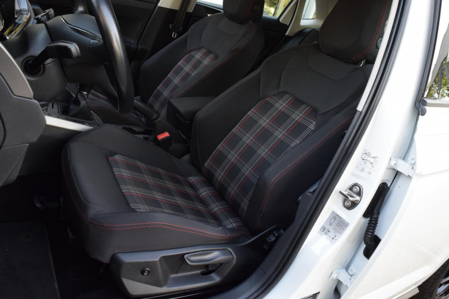 Volkswagen Polo 1.0 TSI|18"|GTI int.|Stoelverw.|ACC|Cam.|Carplay
