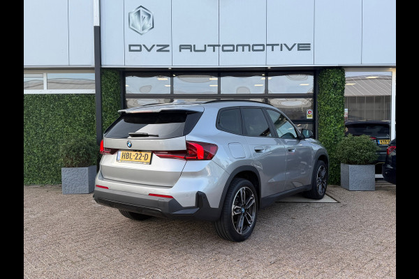 BMW X1 SDrive18i 136PK Aut. | Camera | Carplay | 19" M-Sport | Dealer Ond.